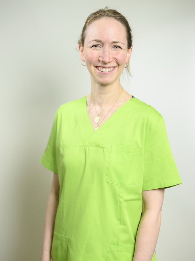 Zahnarzt Dr. Lea Marey Hergt Zahnarzt Dr. Lea Marey Hergt